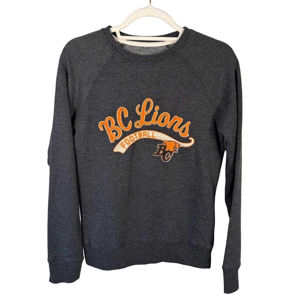 Campus Crew BC Lions Gray Sweatshirt Size S Cozy CFL Football Vintage Canadian